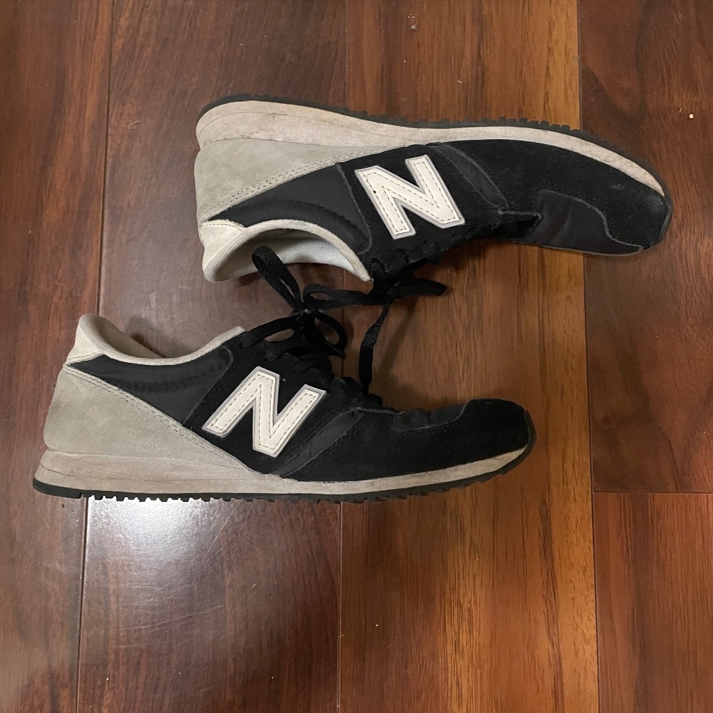 New Balance 420